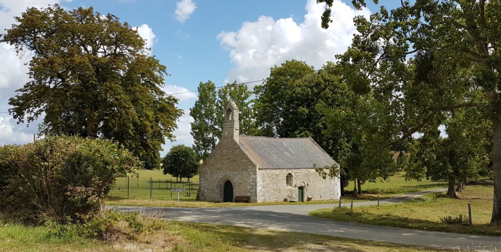 La-chapelle-de-Leslian